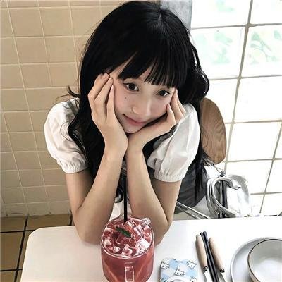 悄悄跟着我